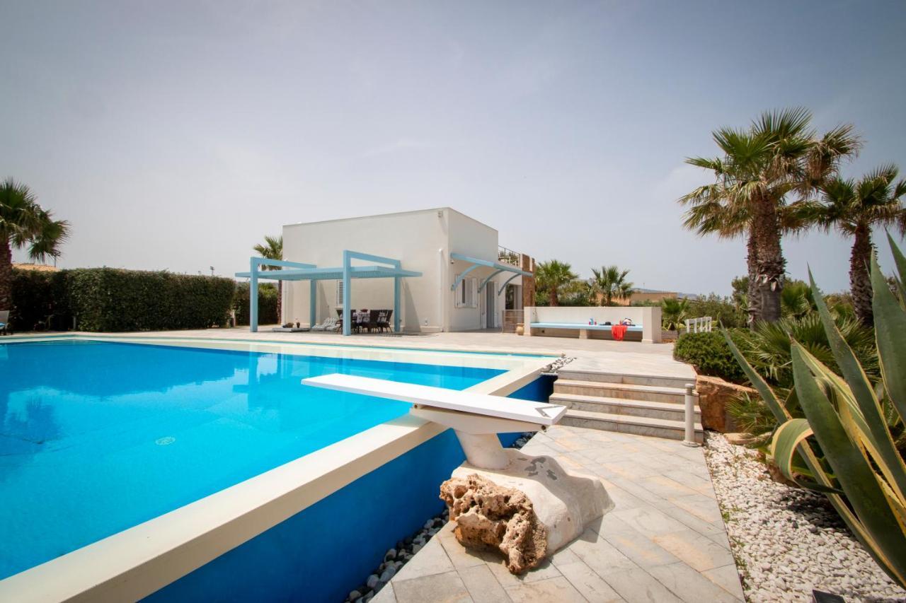 Villa Afrodite | Luxury Villa And Pool Кустоначи Экстерьер фото