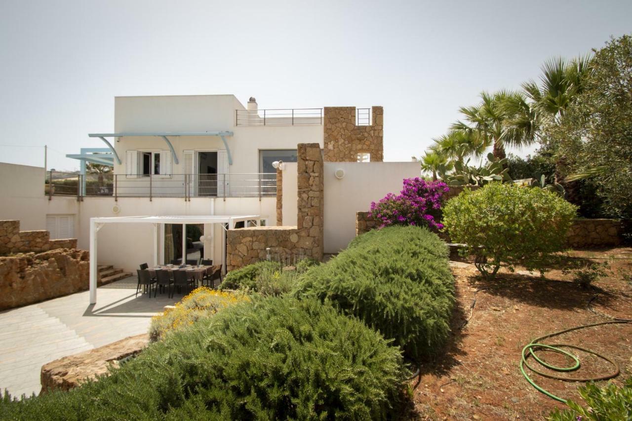 Villa Afrodite | Luxury Villa And Pool Кустоначи Экстерьер фото
