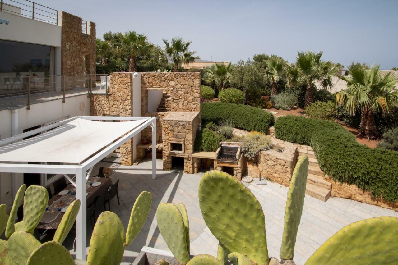 Villa Afrodite | Luxury Villa And Pool Кустоначи Экстерьер фото